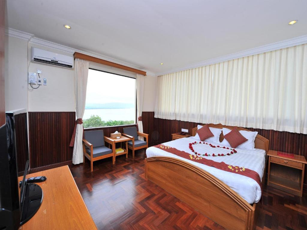 Ayarwaddy River View Hotel Mandalay Exteriér fotografie