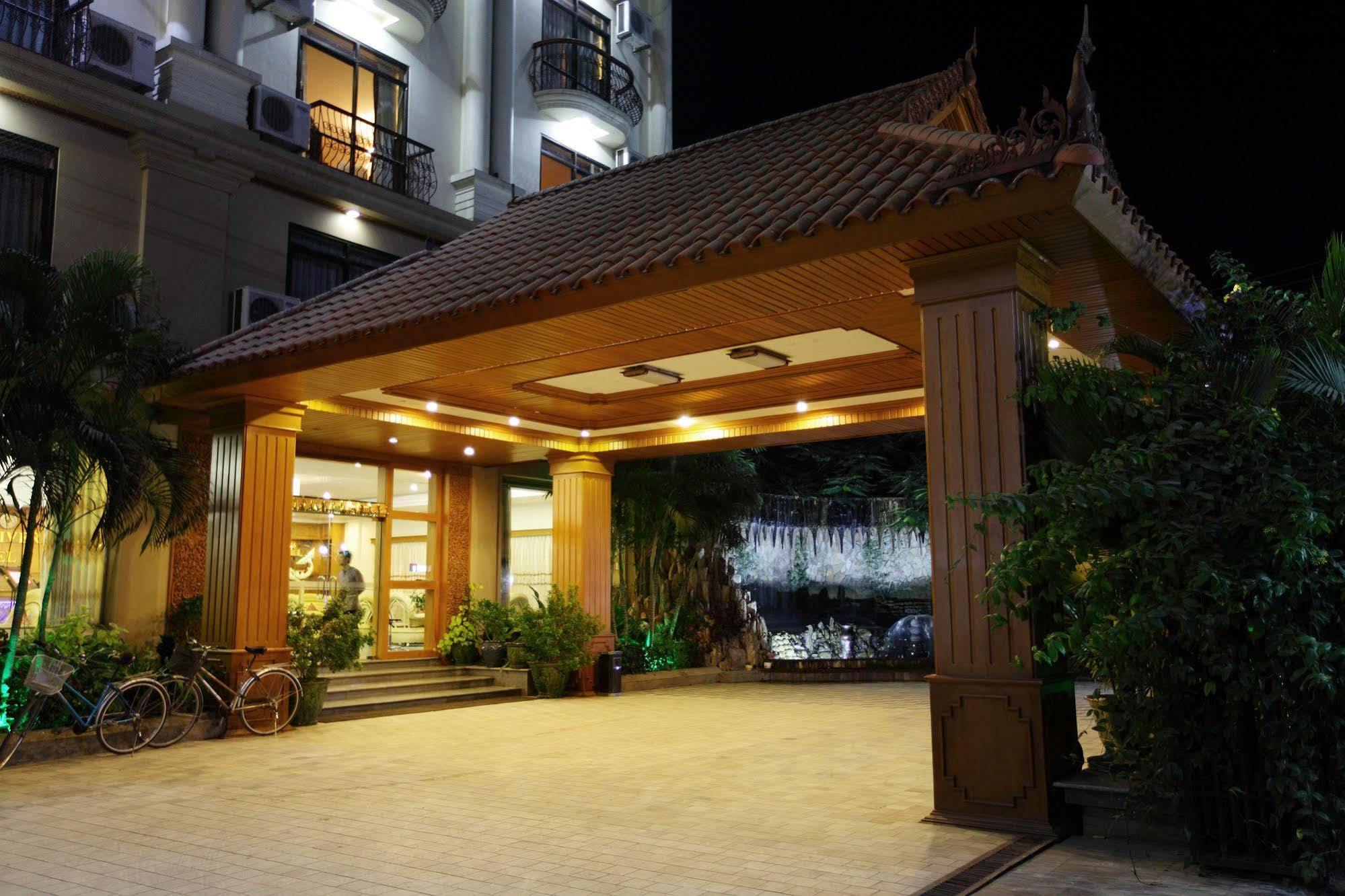 Ayarwaddy River View Hotel Mandalay Exteriér fotografie