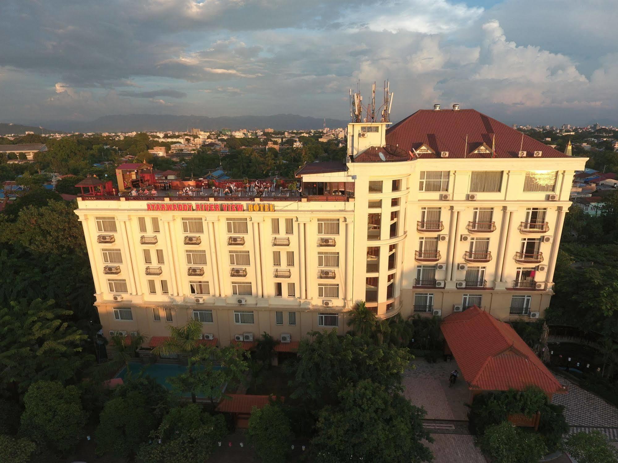 Ayarwaddy River View Hotel Mandalay Exteriér fotografie